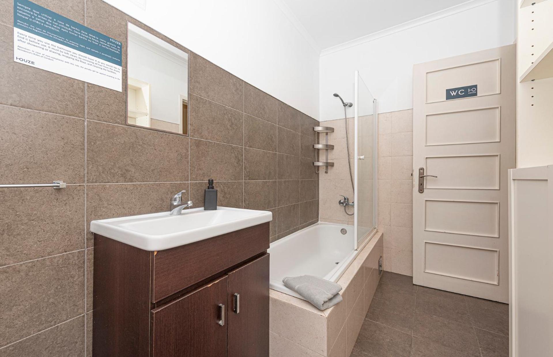 Houze_central Lisbon, 4 Flat W/ Zoo View Apartment Lisbon